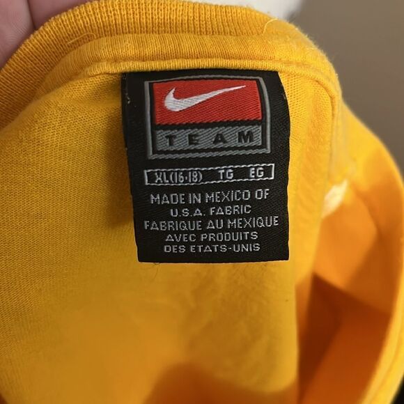 Y2K Nike ASU Arizona State University Sun Devils Yellow Graphic Shirt - Picture 9 of 9